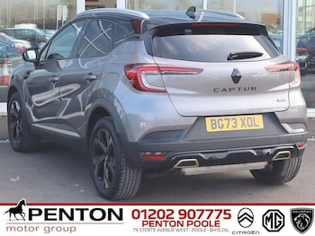 Used Renault Captur 2023 for sale - 78752399: Photo