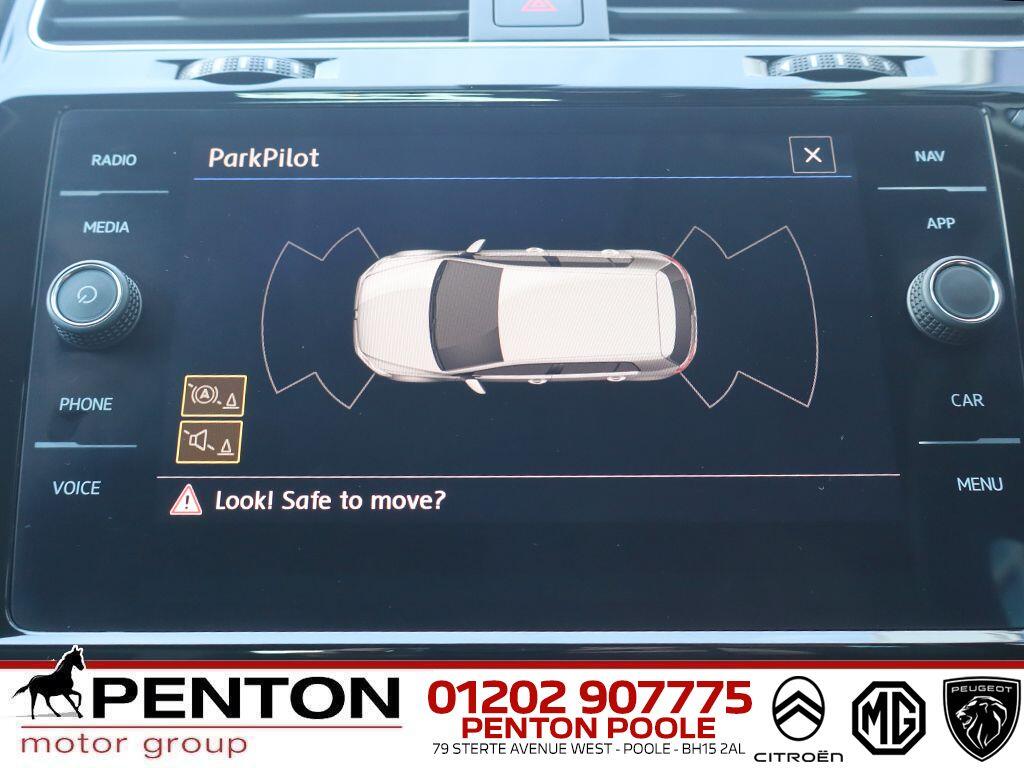 Used Volkswagen Golf 2019 for sale - 76913716: Photo 10