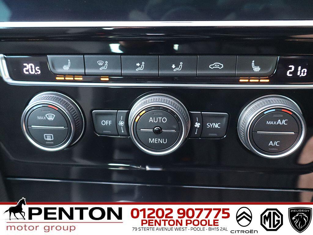 Used Volkswagen Golf 2019 for sale - 76913716: Photo 11