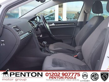 Used Volkswagen Golf 2019 for sale - 76913716: Photo