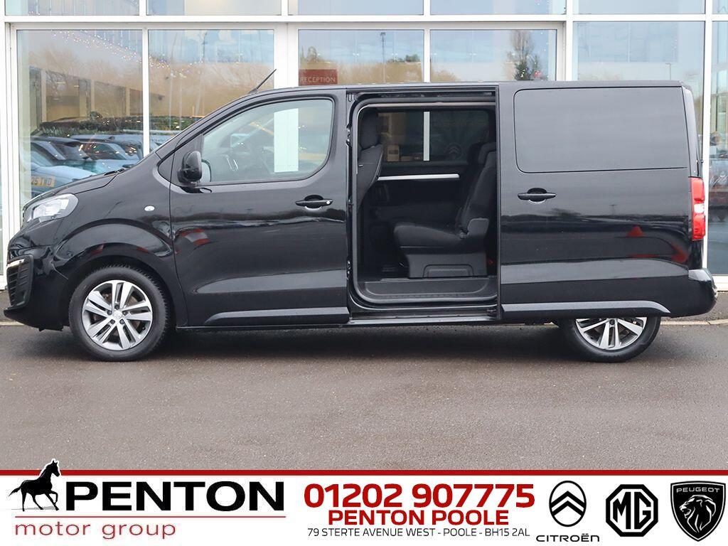 Used Peugeot Traveller 2022 for sale - 76666917: Photo 15