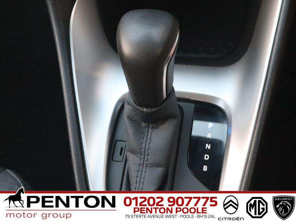 Used Toyota Yaris 2022 for sale - 76976330: Photo 10