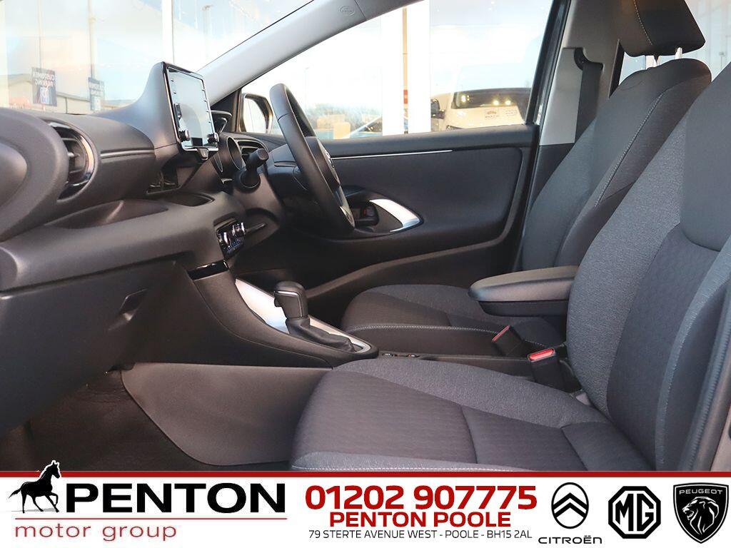 Used Toyota Yaris 2022 for sale - 76976330: Photo 4