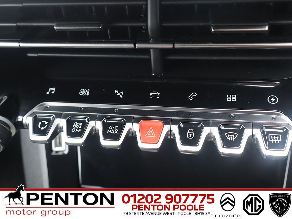 Used Peugeot E-2008 2022 for sale - 77957689: Photo 13