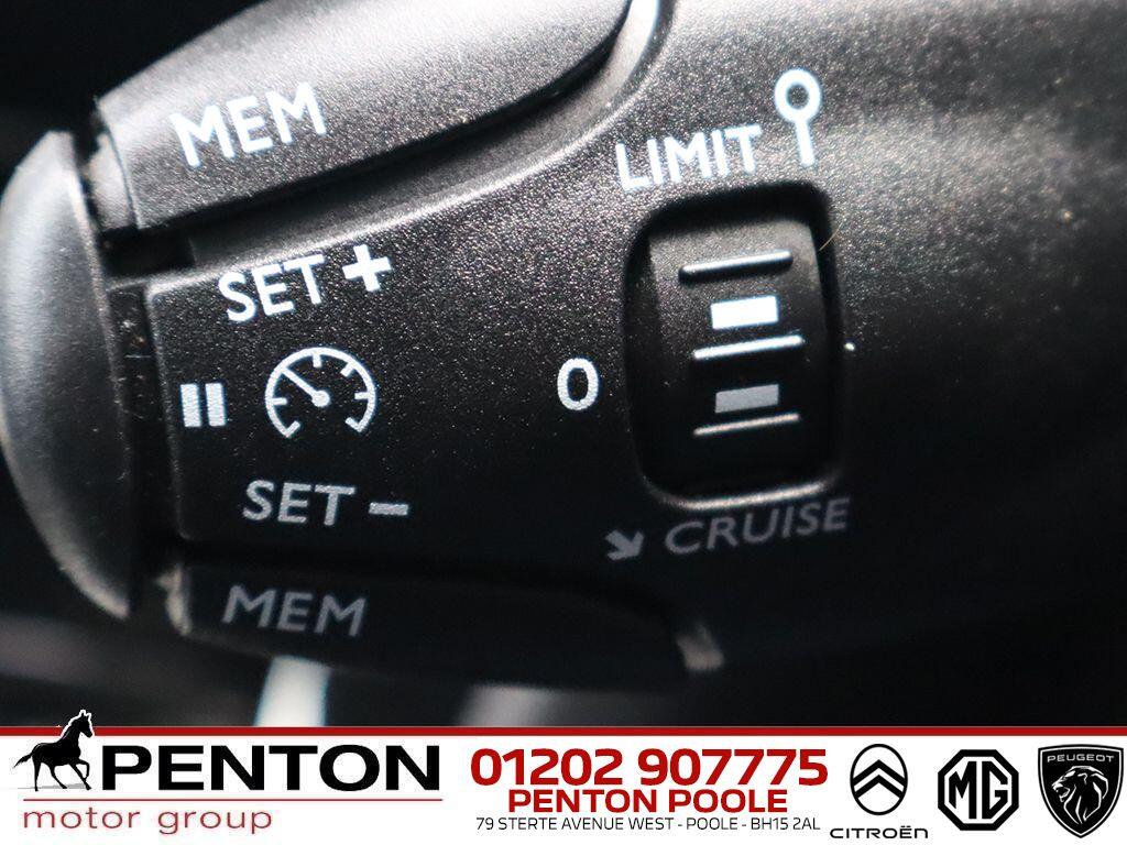 Used Peugeot E-2008 2024 for sale - 77646139: Photo 16
