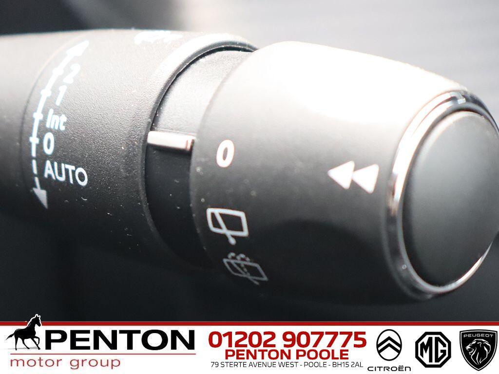 Used Peugeot E-2008 2024 for sale - 77646139: Photo 18
