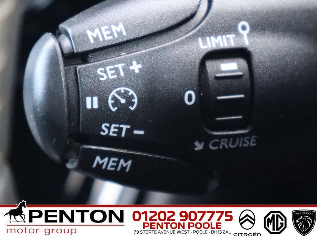 Used Peugeot 2008 2023 for sale - 77144360: Photo 13