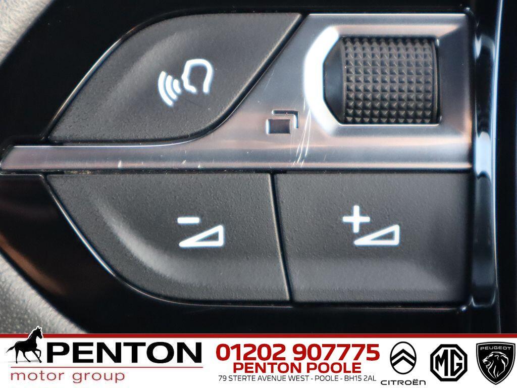 Used Peugeot 2008 2023 for sale - 77144360: Photo 16