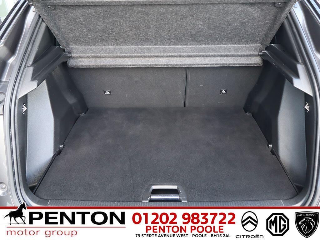 Used Peugeot 2008 2021 for sale - 76667497: Photo 8