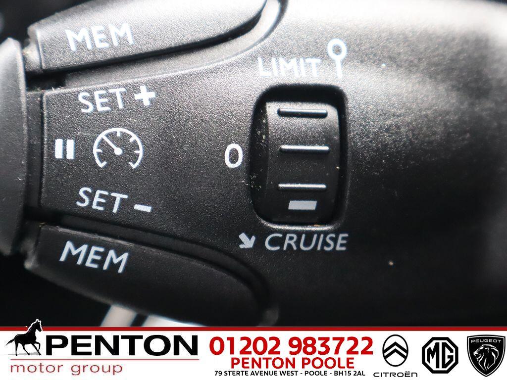 Used Peugeot 2008 2023 for sale - 76667454: Photo 11