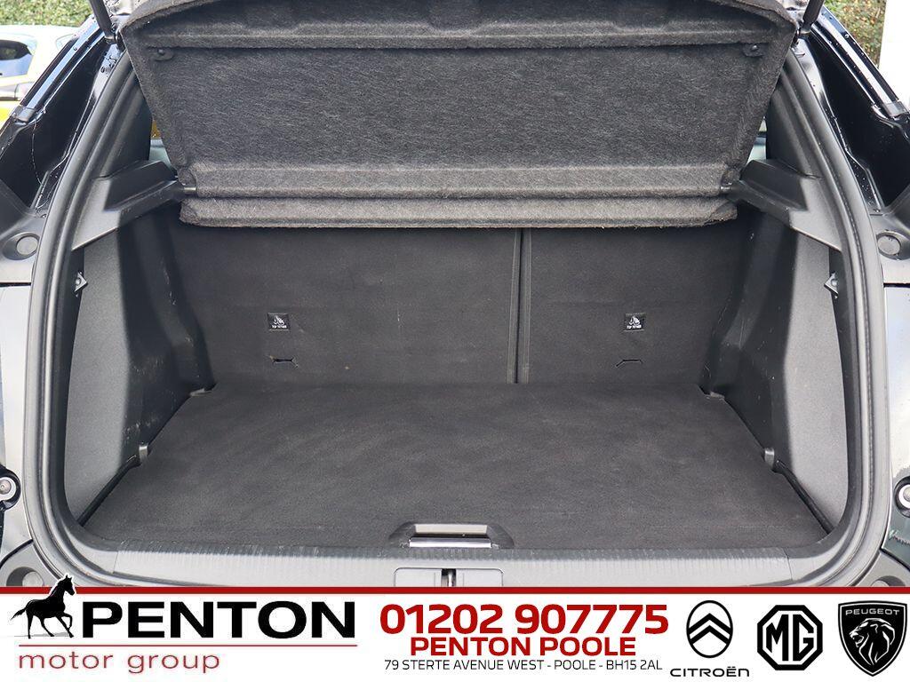 Used Peugeot E-2008 2024 for sale - 76667187: Photo 8