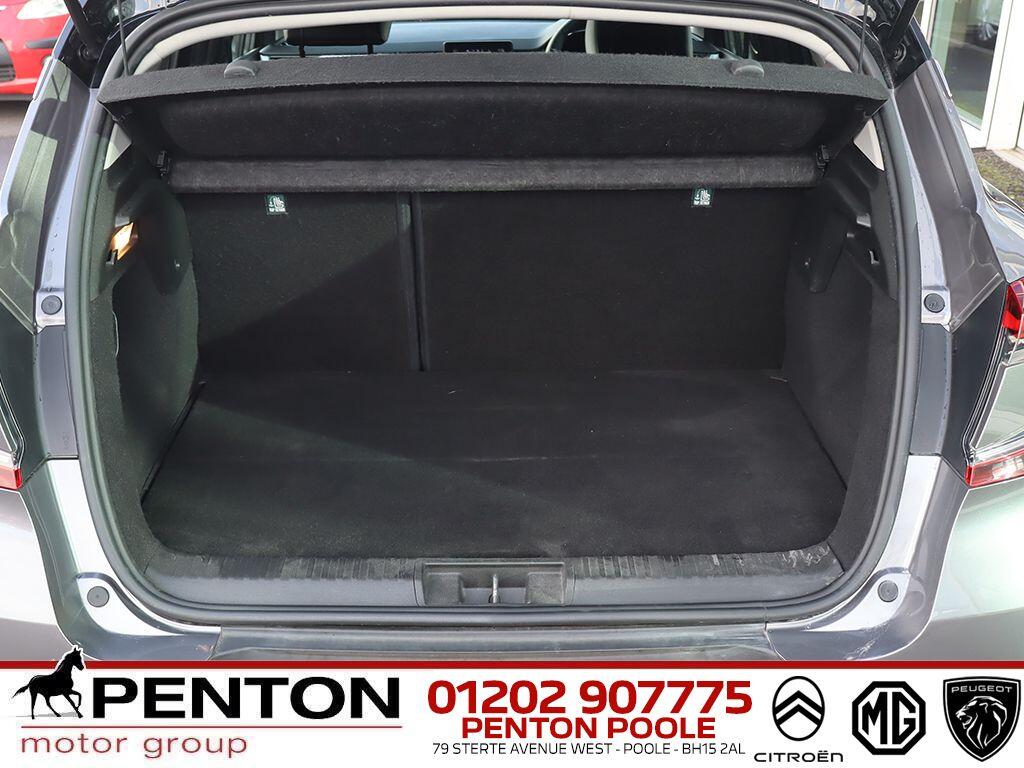 Used Renault Captur 2023 for sale - 76728471: Photo 17