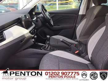 Used Skoda Kamiq 2020 for sale - 76572645: Photo