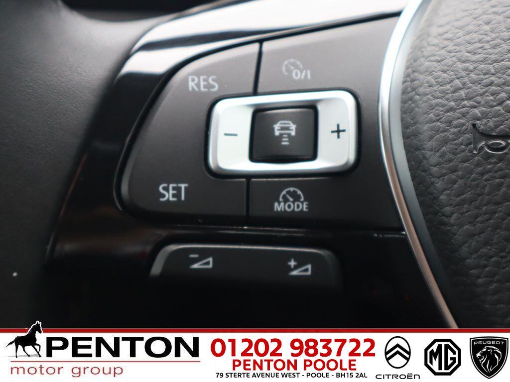 Used Volkswagen Golf 2017 for sale - 75884861: Photo 15