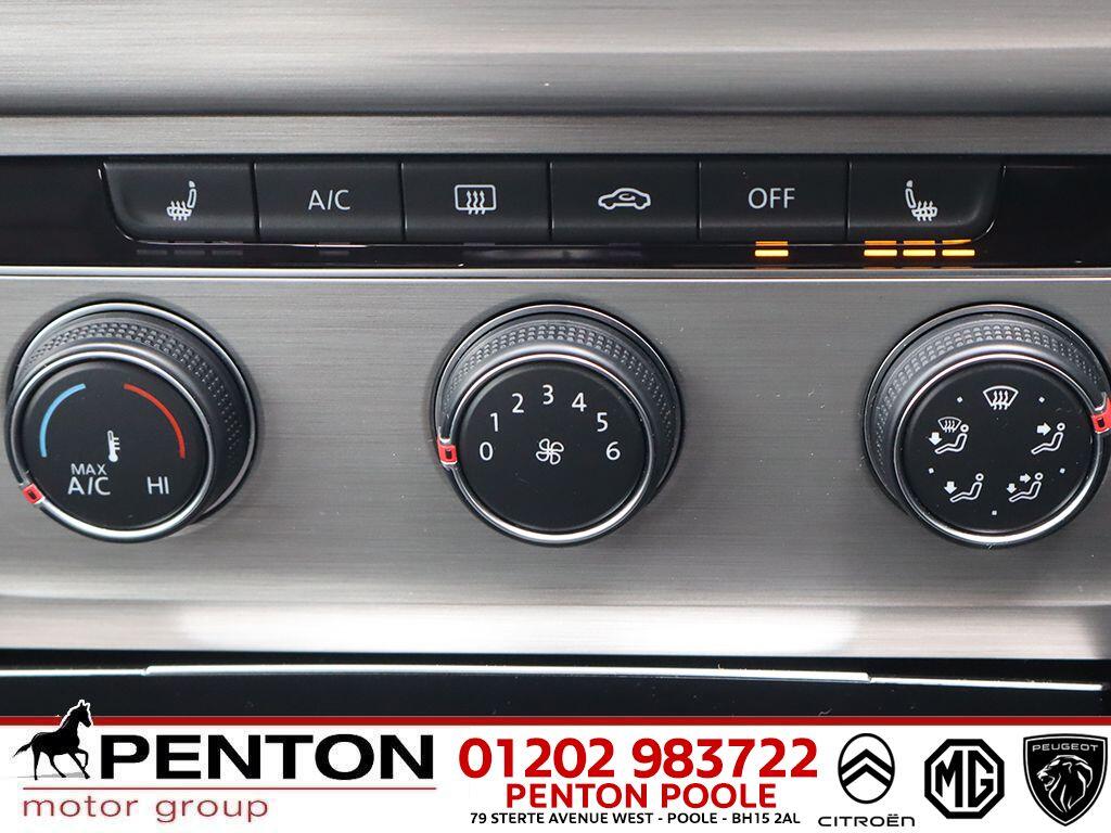 Used Volkswagen Golf 2017 for sale - 75884861: Photo 9