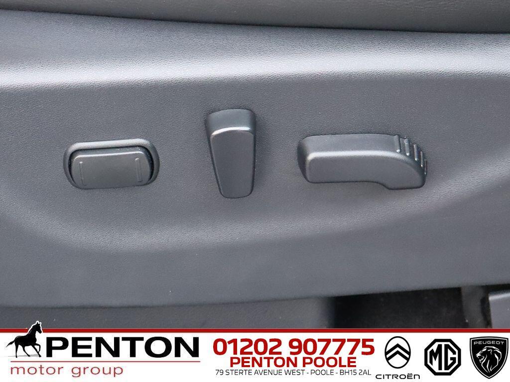 Used Nissan Navara 2020 for sale - 77424818: Photo 14