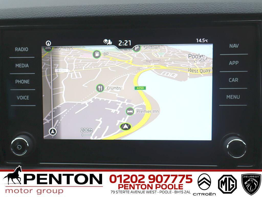 Used Skoda Karoq 2022 for sale - 76997851: Photo 2