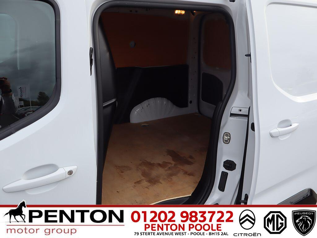 Used Vauxhall Combo 2024 for sale - 76001327: Photo 6