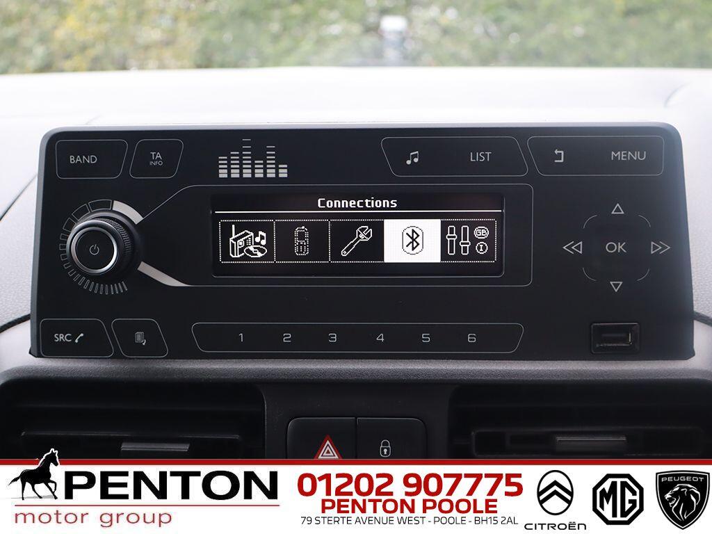 Used Vauxhall Combo 2021 for sale - 76993002: Photo 2