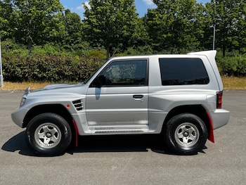 Used Mitsubishi Pajero 1998 for sale - 79173902: Photo