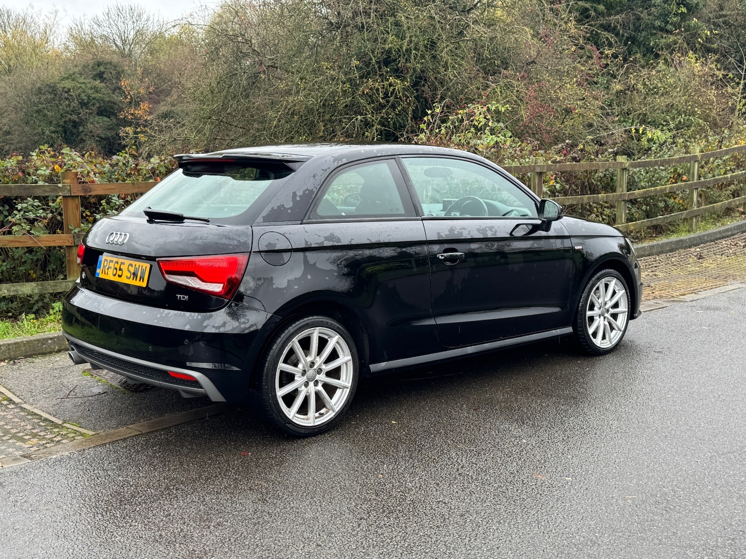 Used Audi A1 2015 for sale - 76566350: Photo 4