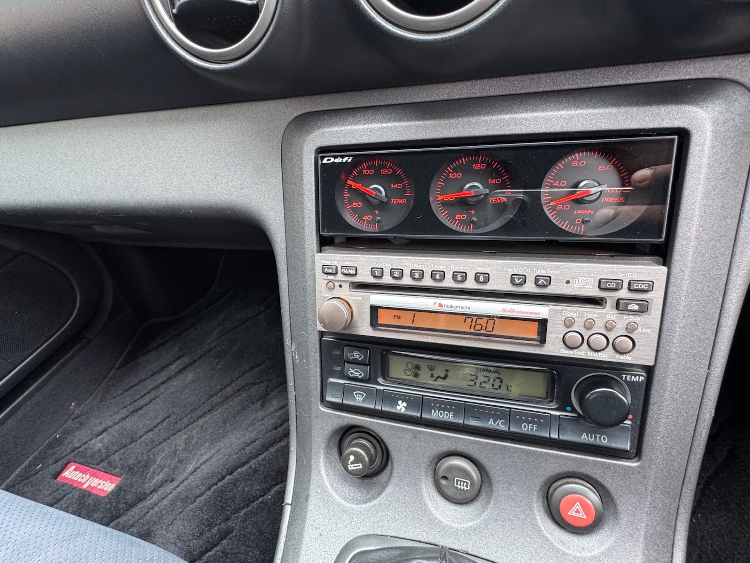 Used Nissan Silvia 2002 for sale - 76250731: Photo 40