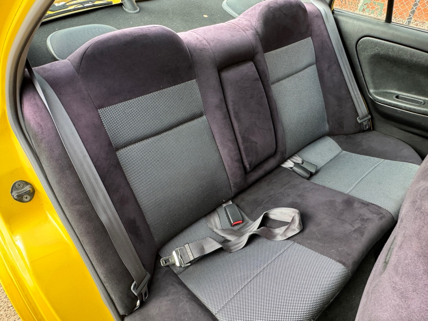 Used Mitsubishi Lancer 1998 for sale - 76450016: Photo 18