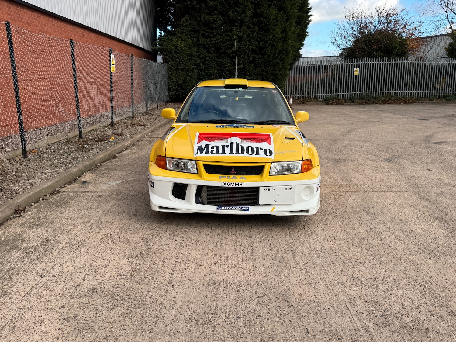 Used Mitsubishi Lancer 1998 for sale - 76450016: Photo 23