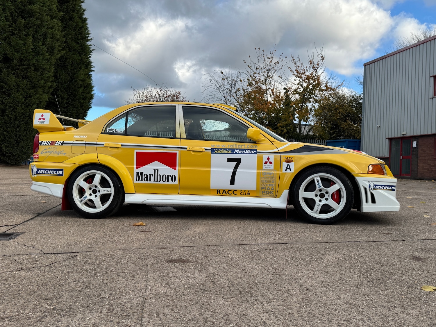 Used Mitsubishi Lancer 1998 for sale - 76450016: Photo 5