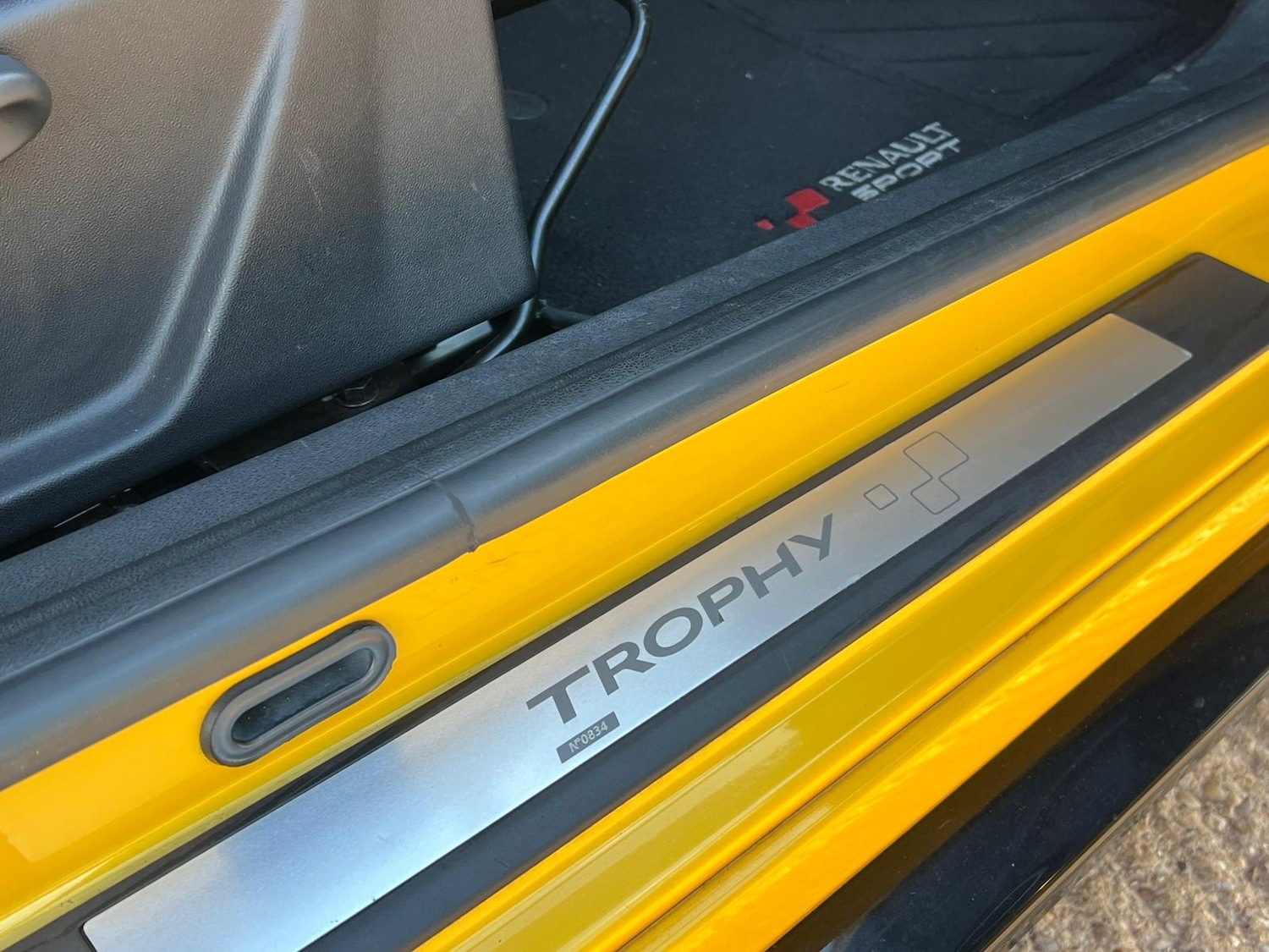 Used Renault Megane 2015 for sale - 76252462: Photo 6