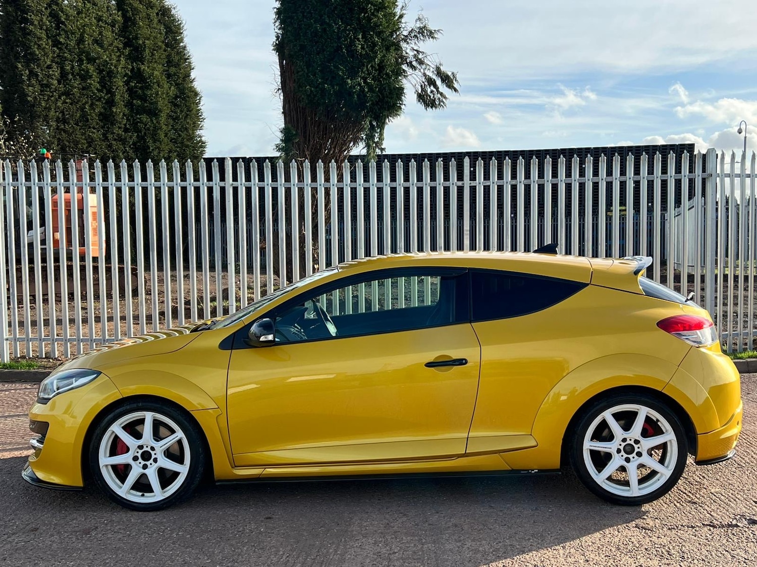 Used Renault Megane 2015 for sale - 76252462: Photo 9