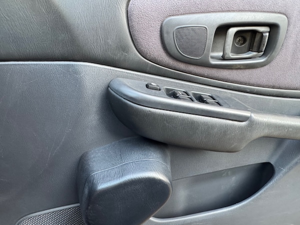 Used Subaru Impreza 1998 for sale - 75575511: Photo 16