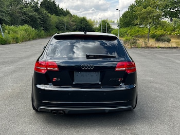 Used Audi S3 2010 for sale - 79111711: Photo