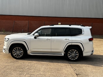 Used Toyota Land Cruiser 2022 for sale - 79418217: Photo