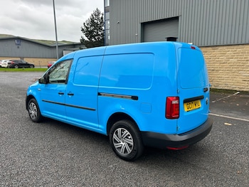 Used Volkswagen Caddy Maxi 2017 for sale - 76532296: Photo