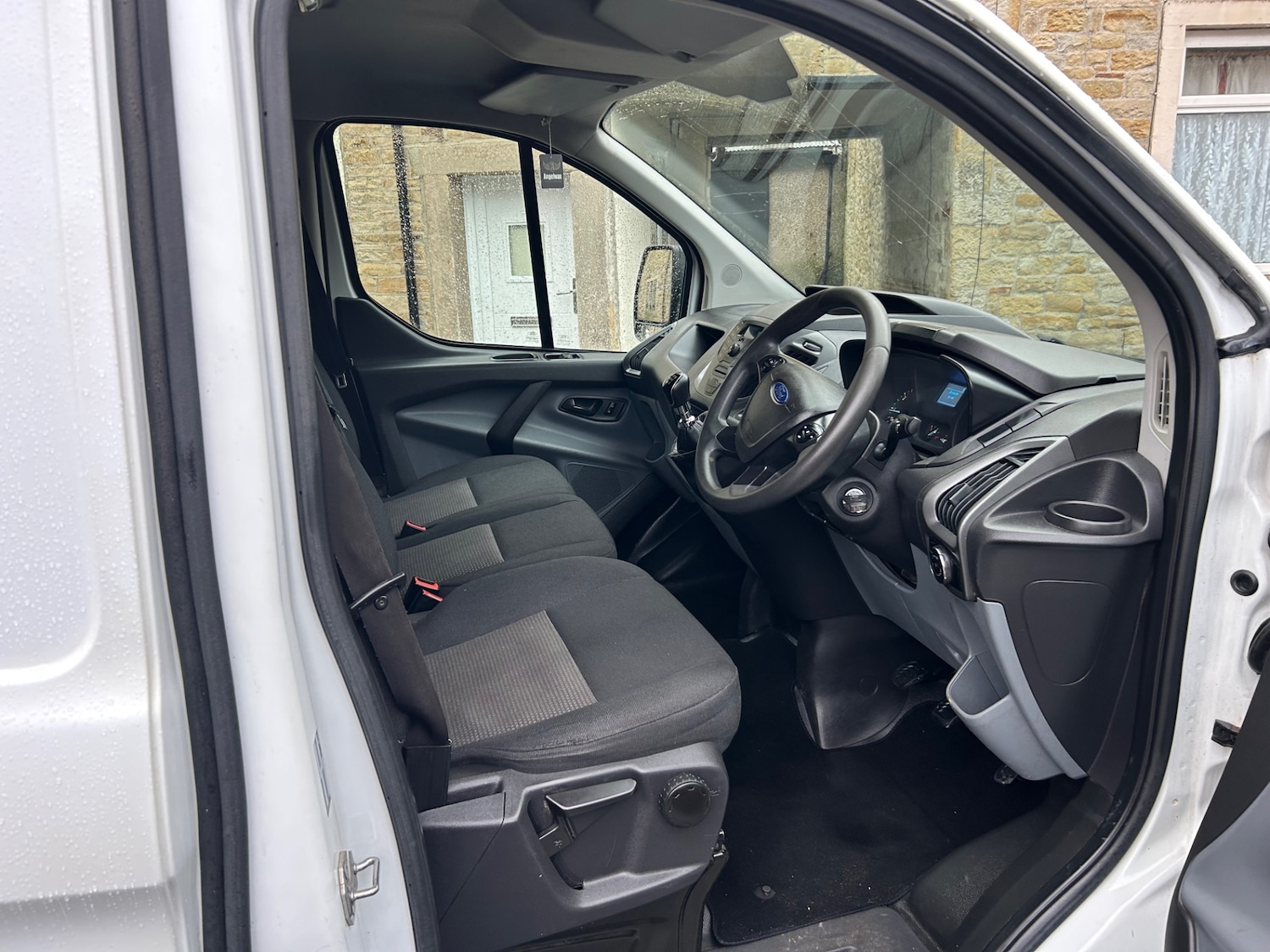 Used Ford Transit Custom 2017 for sale - 77616029: Photo 9