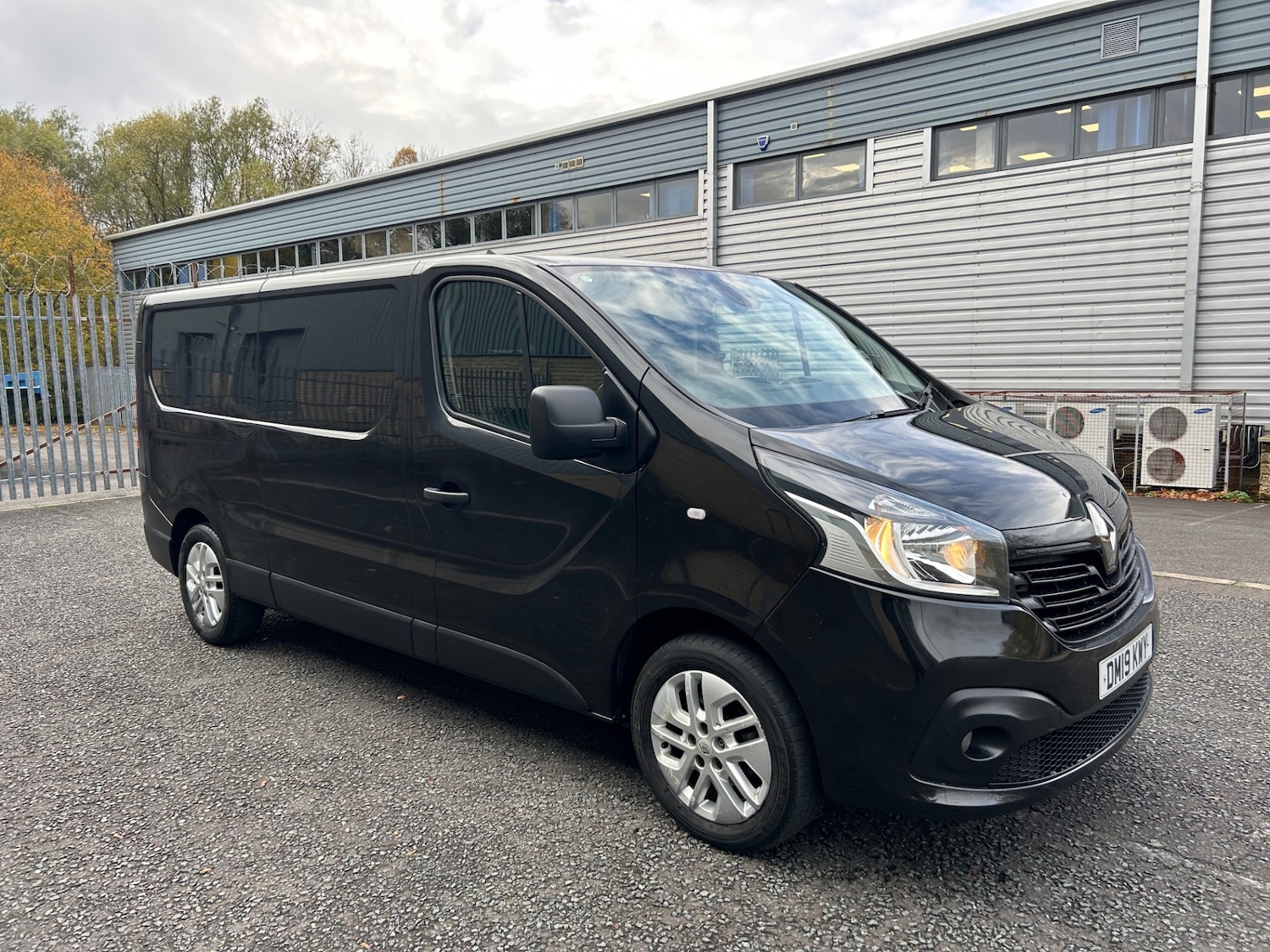 Used Renault Trafic 2019 for sale - 76465185: Photo 1