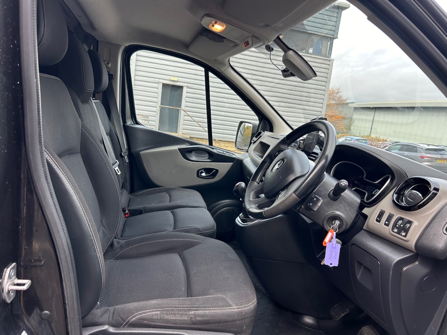 Used Renault Trafic 2019 for sale - 76465185: Photo 8