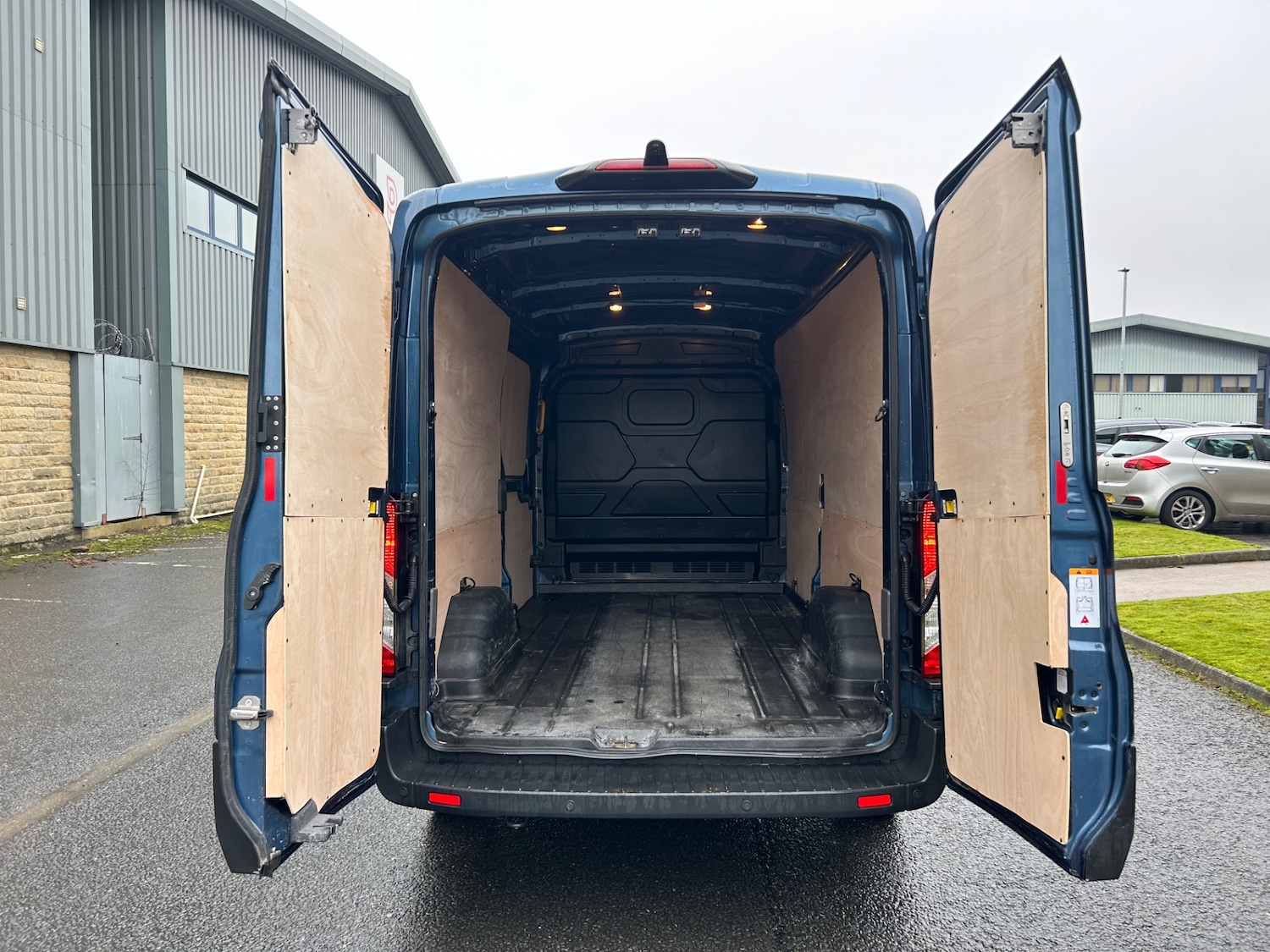 Used Ford Transit 2020 for sale - 77432877: Photo 9