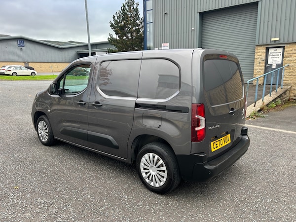 Used Citroen Berlingo 2020 for sale - 76219203: Photo 4