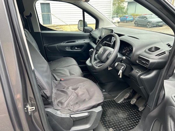 Used Citroen Berlingo 2020 for sale - 76219203: Photo 8