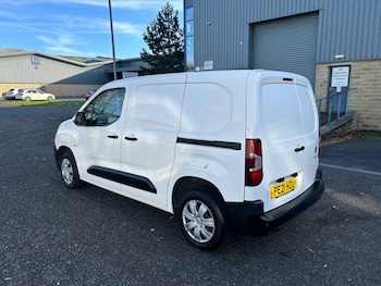 Used Citroen Berlingo 2021 for sale - 76651139: Photo