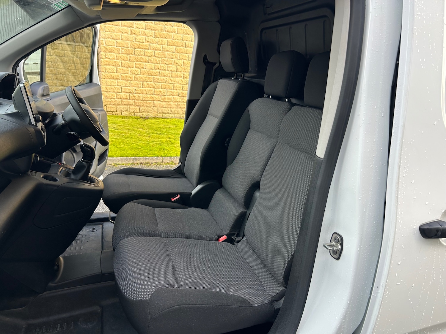 Used Peugeot Partner 2021 for sale - 77196169: Photo 10