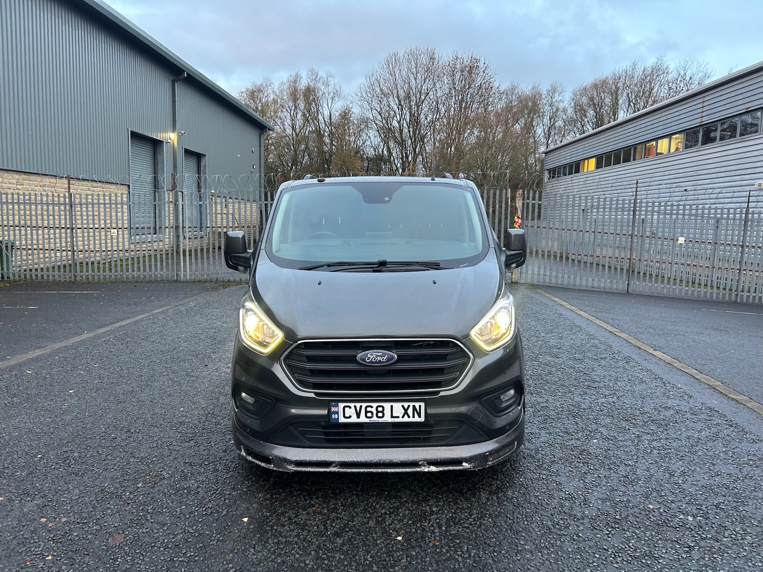 Used Ford Transit Custom 2018 for sale - 76829512: Photo 2