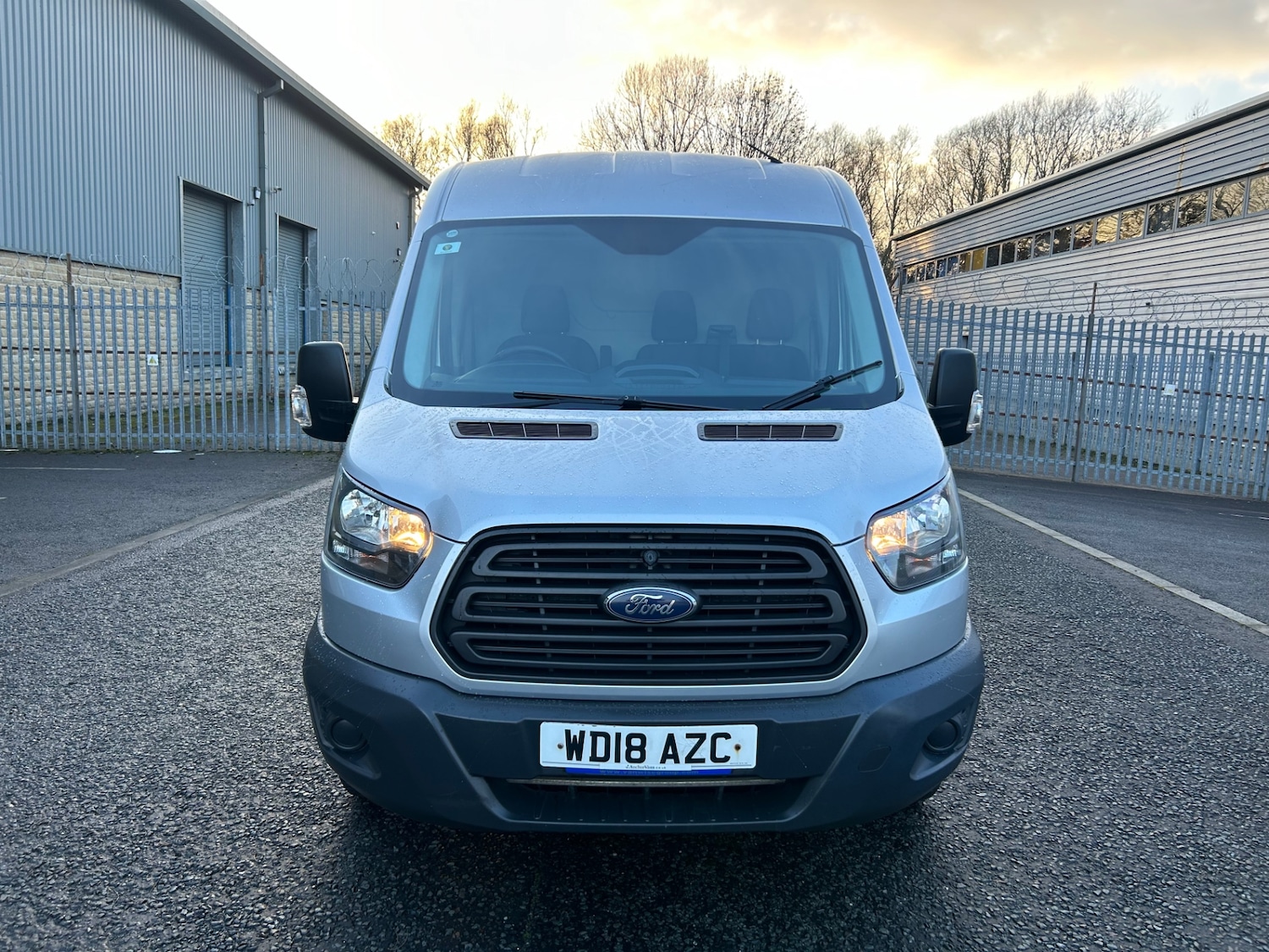 Used Ford Transit 2018 for sale - 77353977: Photo 2
