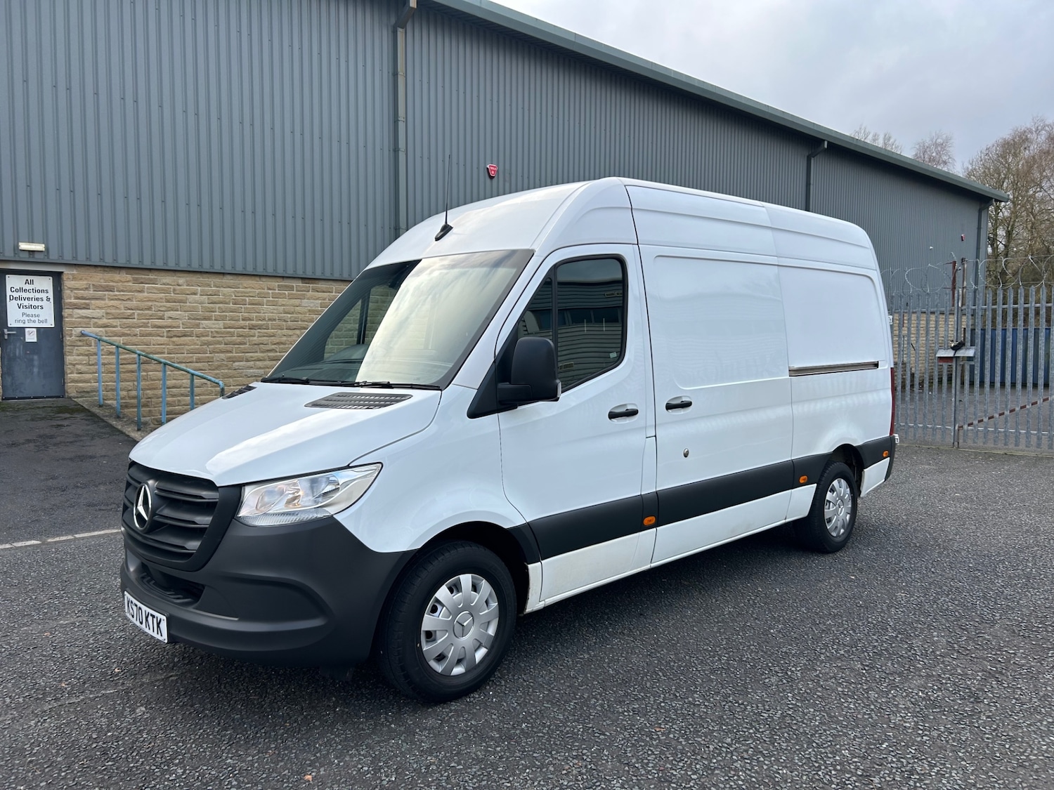 Used Mercedes-Benz Sprinter 2020 for sale - 77310999: Photo 3