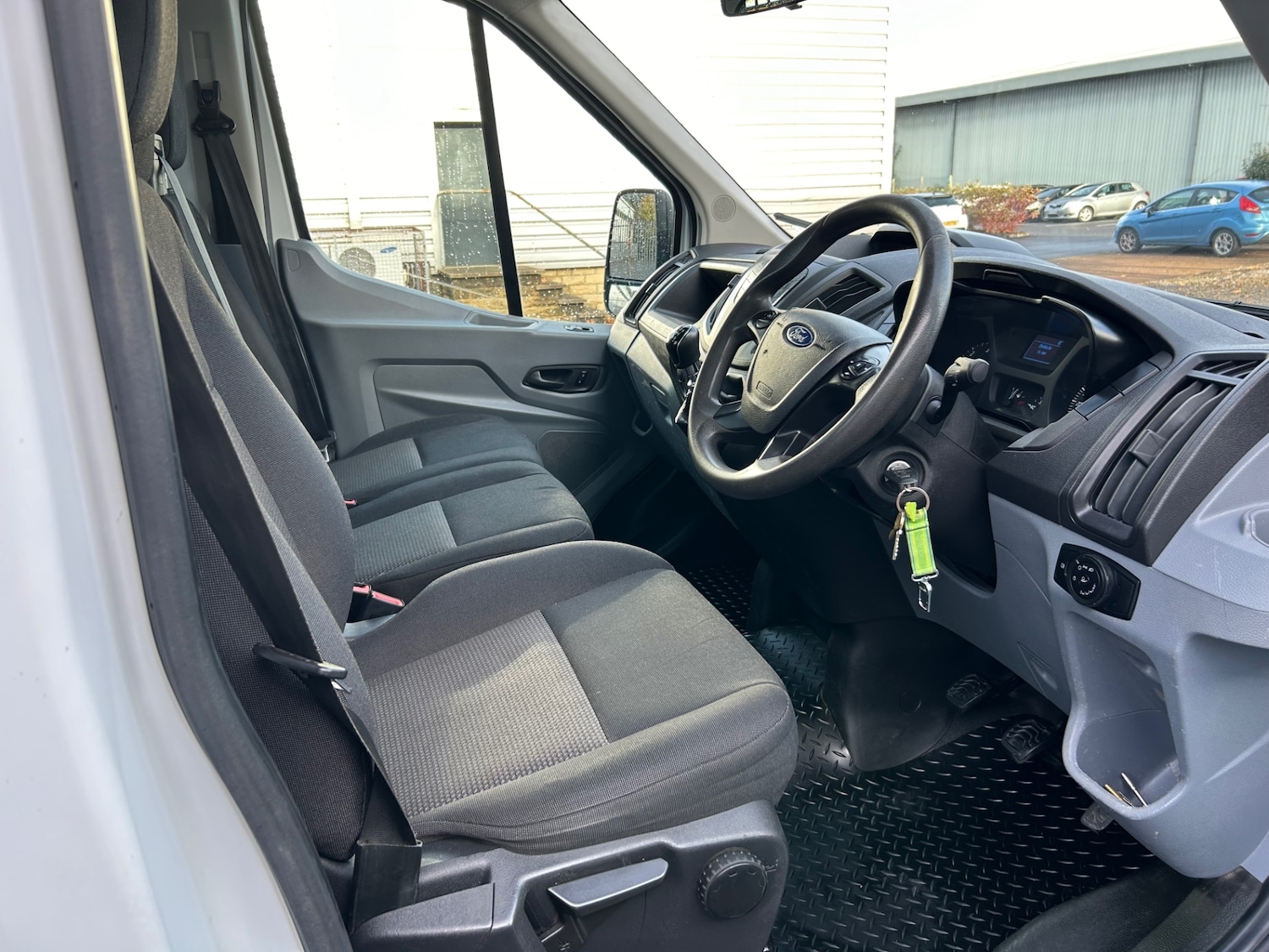 Used Ford Transit 2017 for sale - 76402153: Photo 12