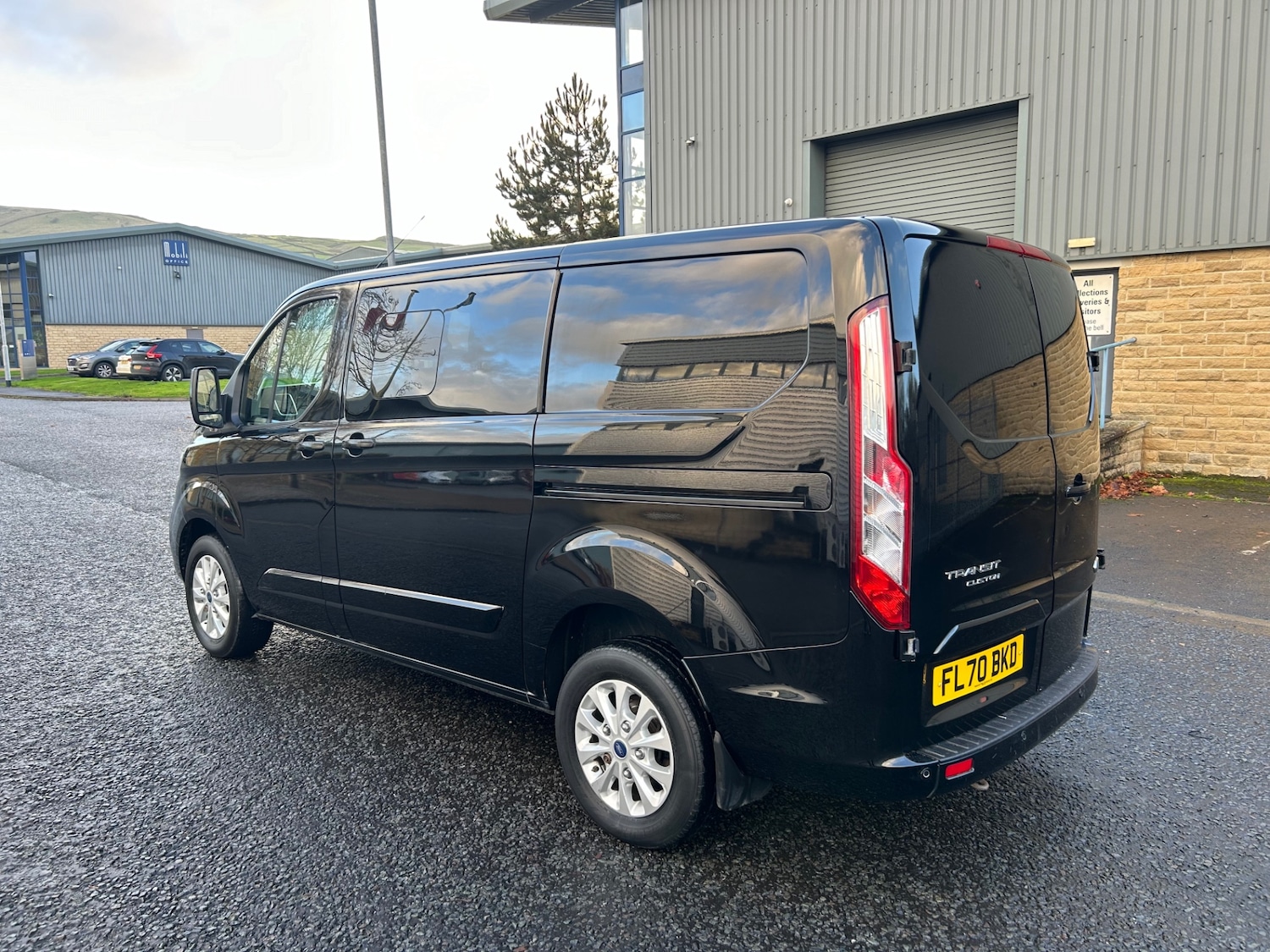 Used Ford Transit Custom 2020 for sale - 76564896: Photo 4