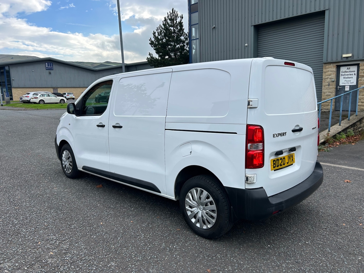 Used Peugeot Expert 2020 for sale - 76142749: Photo 4