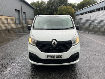 Used Renault Trafic 2017 for sale - 75972289: Photo
